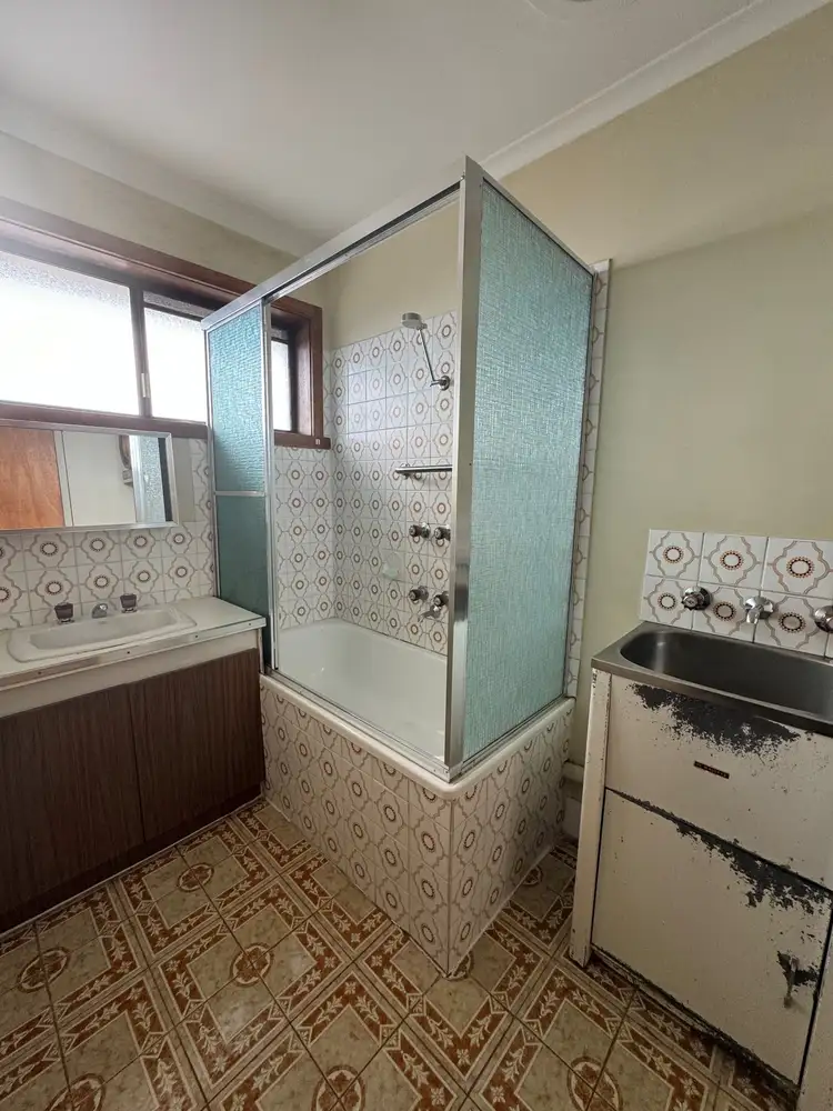 Fifth view of Homely apartment listing, 4/9 Close Avenue, Dandenong VIC 3175