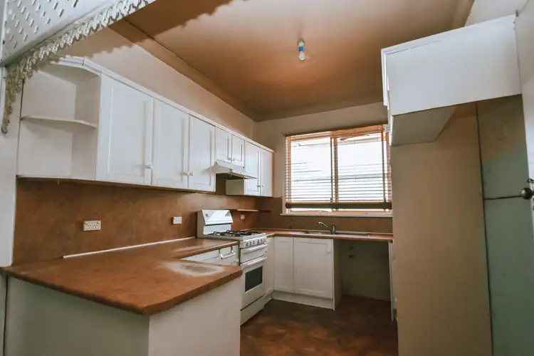Fourth view of Homely house listing, 8 Dundas Avenue, Broken Hill NSW 2880