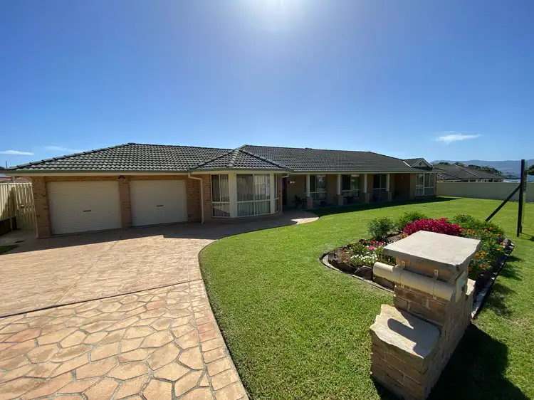 34 Burradoo Crescent, Nowra NSW 2541