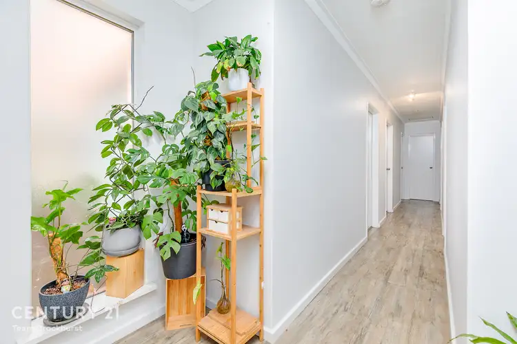 Sixth view of Homely semi-detached listing, 18b Spring Road, Thornlie WA 6108