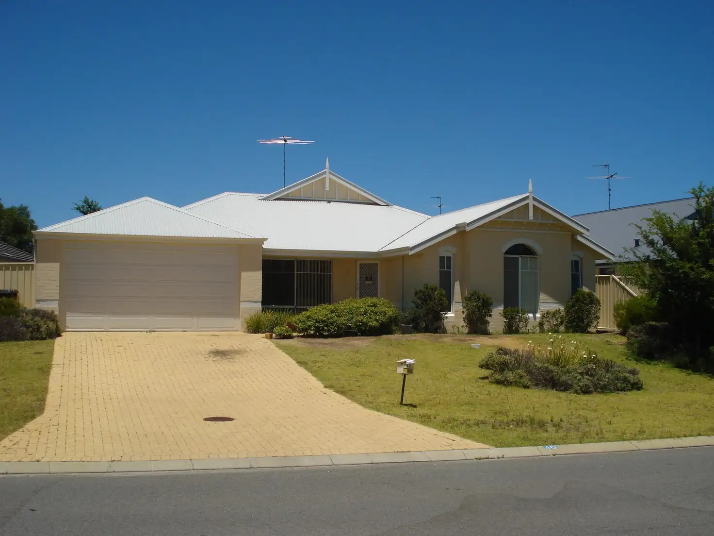 Main view of Homely house listing, 40 Ravendale Drive, Dudley Park WA 6210