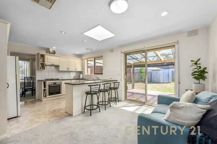 Sixth view of Homely house listing, 2 Mckenry Place, Dandenong North VIC 3175