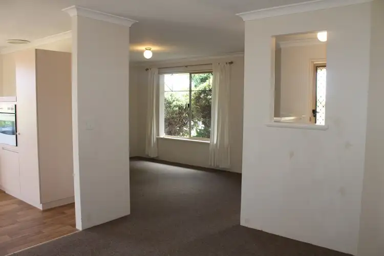 Fifth view of Homely villa listing, 1/54 Gnangara Drive, Waikiki WA 6169