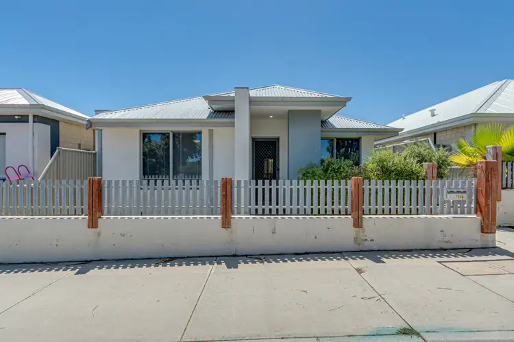 116 Shorehaven Boulevard