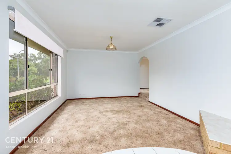Seventh view of Homely house listing, 9 Wateredge Road, Thornlie WA 6108