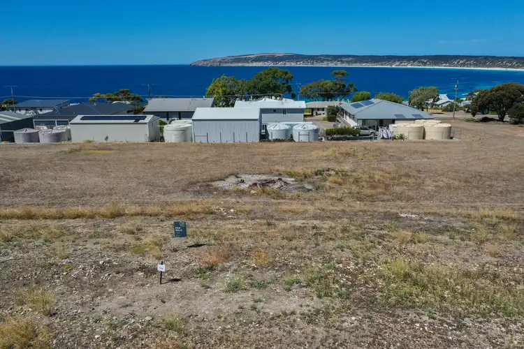16 Maxwell Terrace, Emu Bay SA 5223