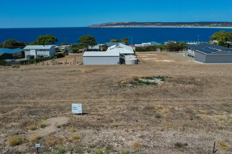8 Maxwell Terrace, Emu Bay SA 5223
