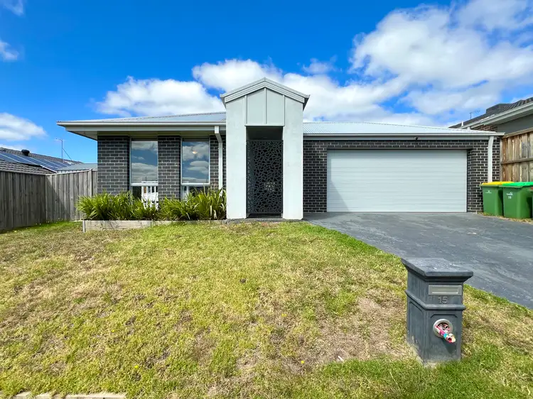 Main view of Homely house listing, 15 Mountford Rise, Pakenham VIC 3810