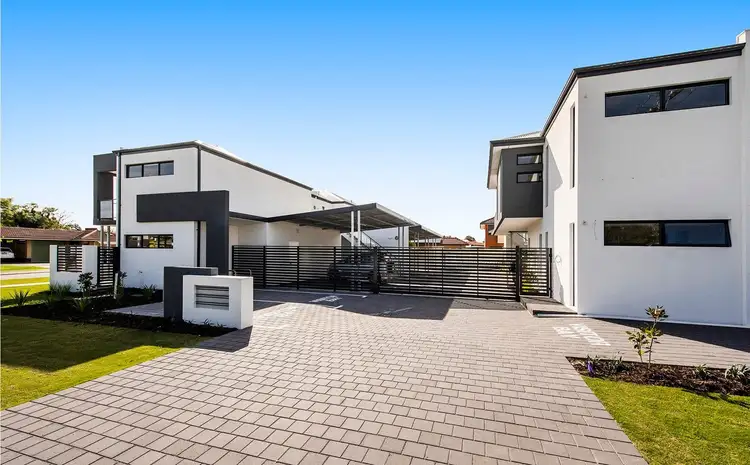 Main view of Homely unit listing, 2/213 Fisher Street, Cloverdale WA 6105