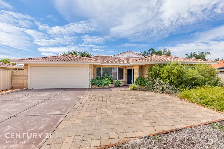69 Forest Lakes Drive, Thornlie WA 6108