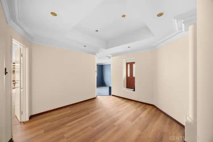 Third view of Homely house listing, 8 Wauhop Circle, Beeliar WA 6164