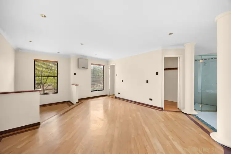 Fifth view of Homely house listing, 8 Wauhop Circle, Beeliar WA 6164