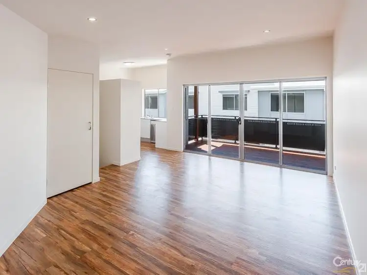 Second view of Homely townhouse listing, 5/40 Anzac Avenue, Maroochydore QLD 4558