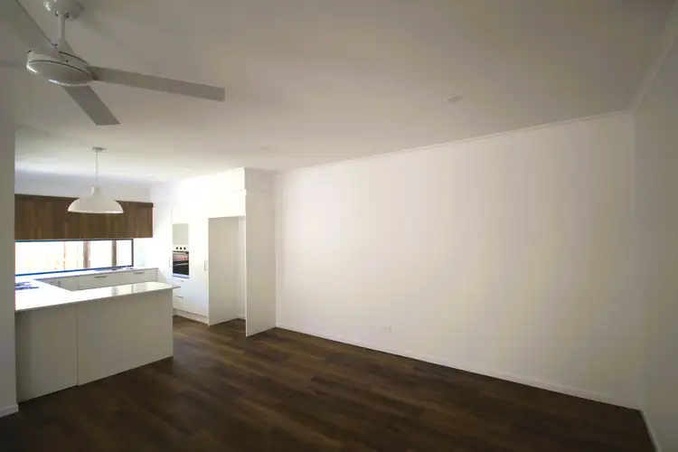 Fourth view of Homely semi-detached listing, 2/10 Centenary Crescent, Maroochydore QLD 4558