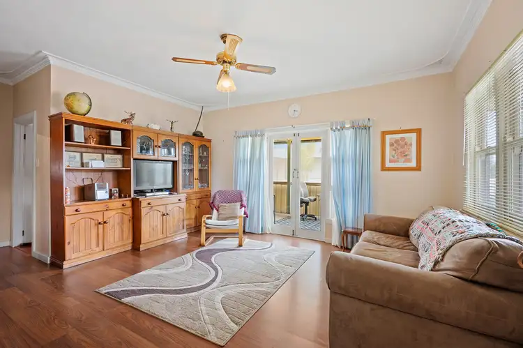 5B Ennis Street, Eaton WA 6232