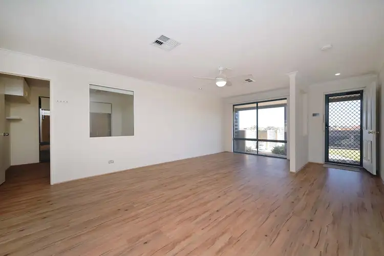 Seventh view of Homely house listing, 4 Cleland Close, Clarkson WA 6030