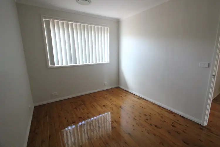 Fifth view of Homely house listing, 10 Bensbach Road, Glenfield NSW 2167