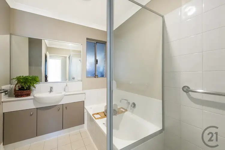 Sixth view of Homely apartment listing, 18/6 Valley Road, Halls Head WA 6210