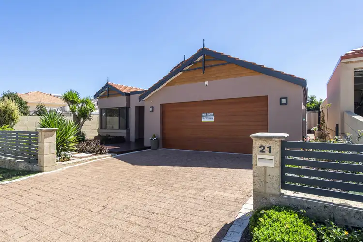 Fifth view of Homely house listing, 21 Lakeway Retreat, Dawesville WA 6211