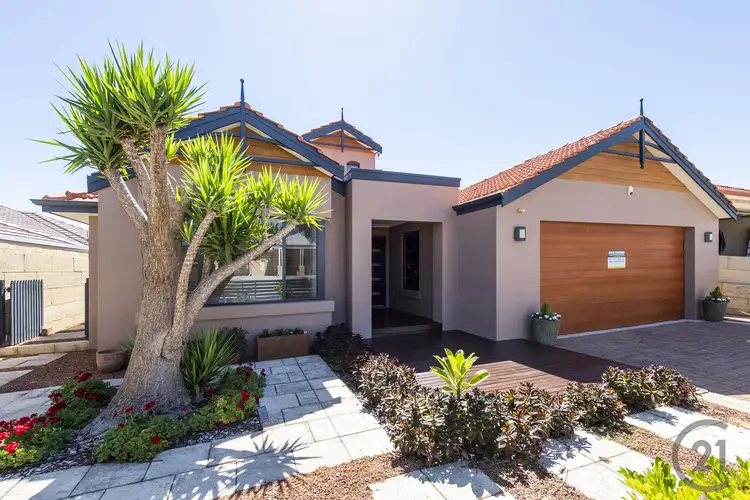 Sixth view of Homely house listing, 21 Lakeway Retreat, Dawesville WA 6211