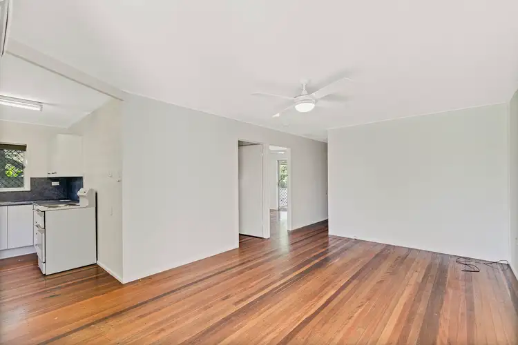 Fourth view of Homely unit listing, 2/33 Gibson Street, Maroochydore QLD 4558
