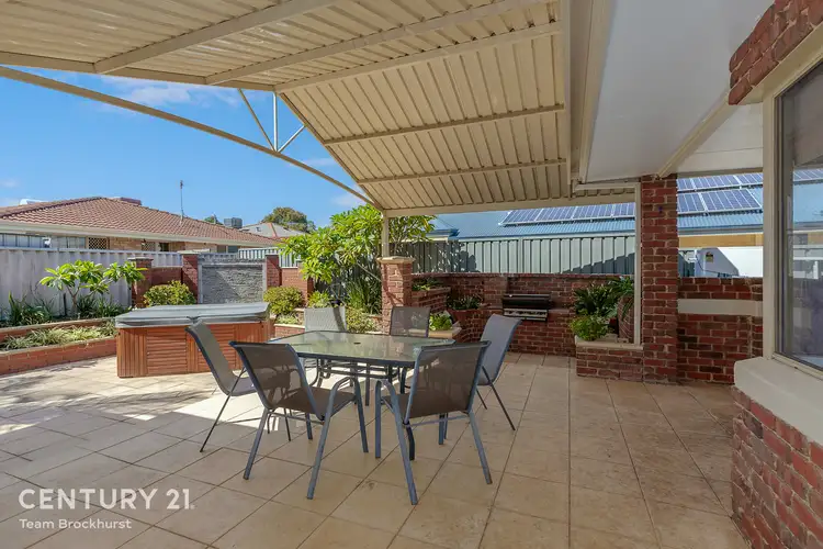 8 Harrier Close, Huntingdale WA 6110