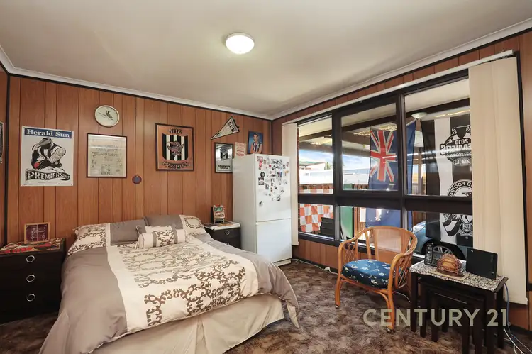 Fifth view of Homely house listing, 8 Cotswold Crescent, Springvale South VIC 3172