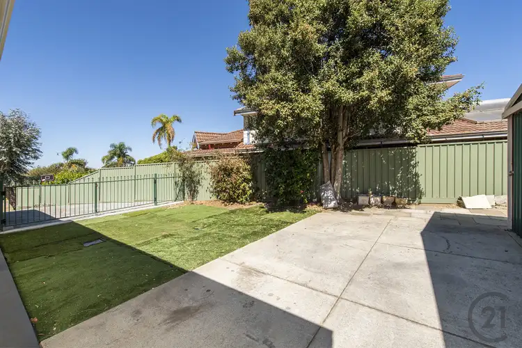 Fifth view of Homely house listing, 11 Satinash Retreat, Halls Head WA 6210