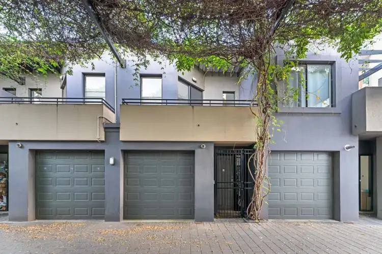 15 Sparman Close, Adelaide SA 5000