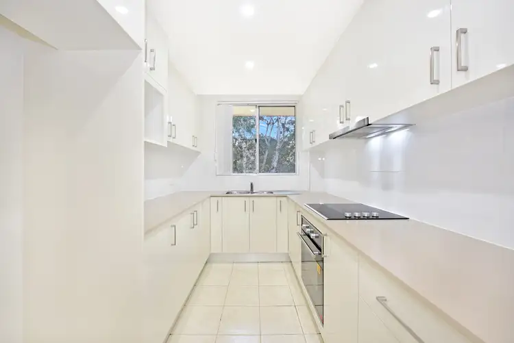 9/162 Sandal Crescent, Carramar NSW 2163