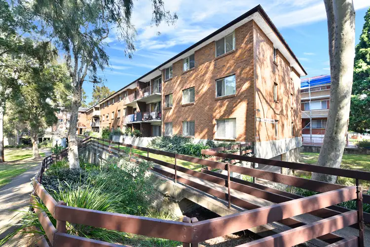 Sixth view of Homely unit listing, 9/162 Sandal Crescent, Carramar NSW 2163