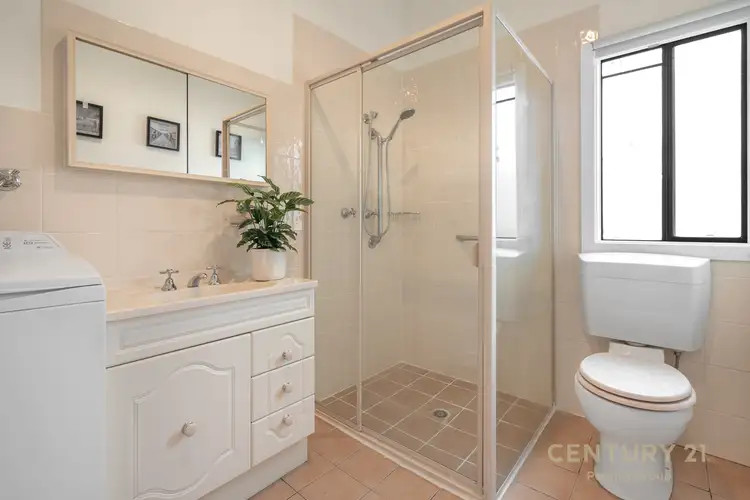 Sixth view of Homely house listing, 2 Danella Street, The Oaks NSW 2570