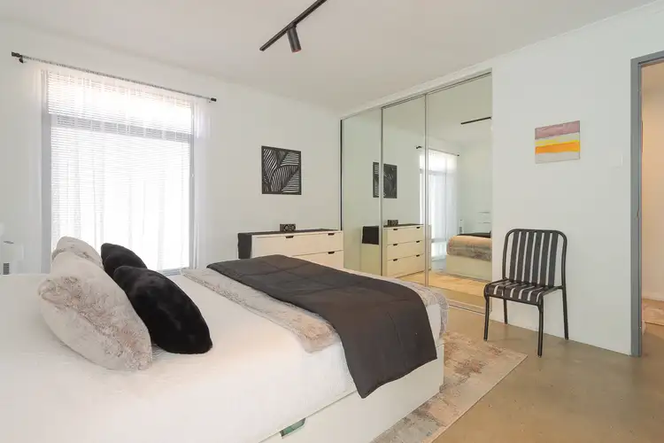 Fifth view of Homely house listing, 303 Lambeth Circle, Wellard WA 6170