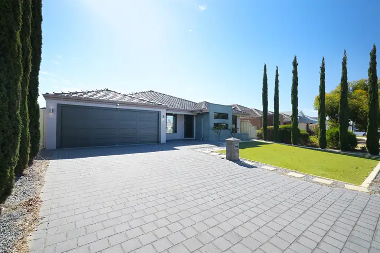 Second view of Homely house listing, 27 Cyandra Loop, Banksia Grove WA 6031