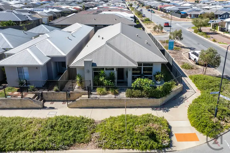 2 Bradley Street, Lakelands WA 6180