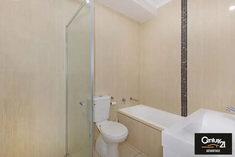 Fifth view of Homely villa listing, 3/183 Targo Road, Girraween NSW 2145