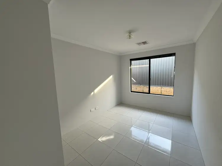 Fifth view of Homely house listing, 28 Larkfield Ridge, Baldivis WA 6171