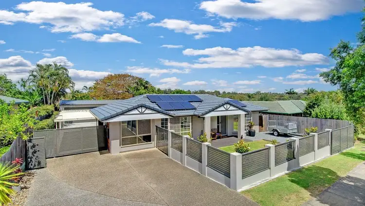 6 Saint James Circuit, Heritage Park QLD 4118