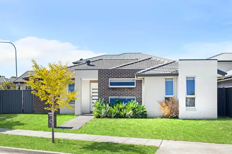 27 Donovan Boulevard, Gregory Hills NSW 2557