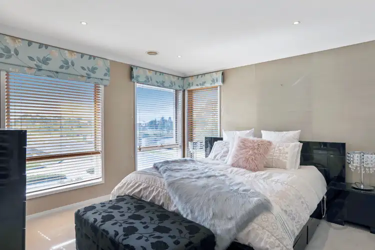 Fifth view of Homely house listing, 1 Loxton Way, Pakenham VIC 3810