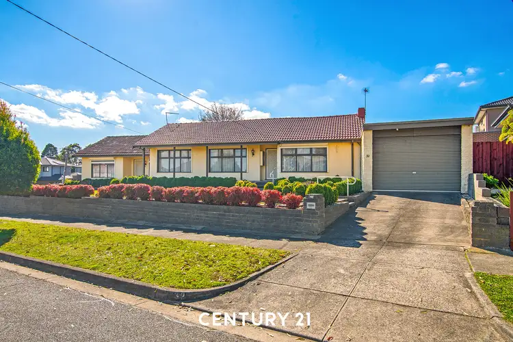Main view of Homely house listing, 32 Roberts Avenue, Mulgrave VIC 3170