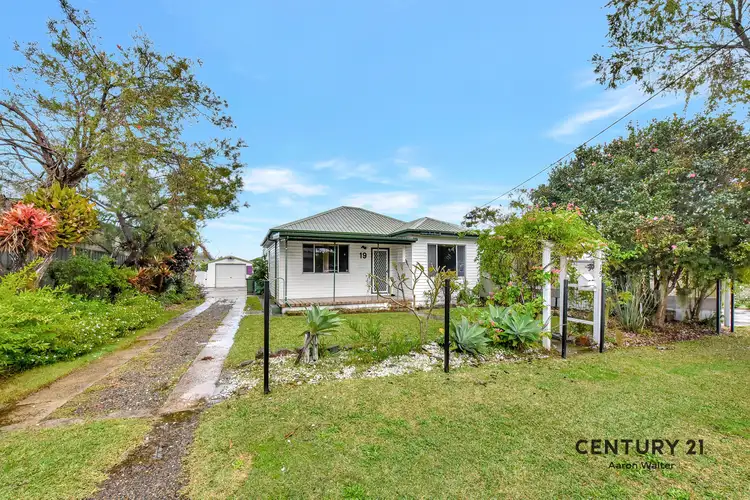 19 Margaret Street, Warners Bay NSW 2282