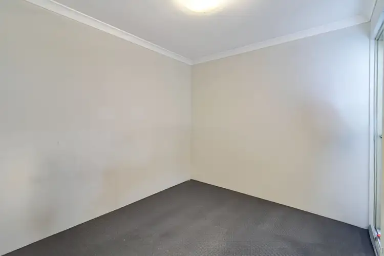 Third view of Homely house listing, 4 Clonmel Cove, Ridgewood WA 6030