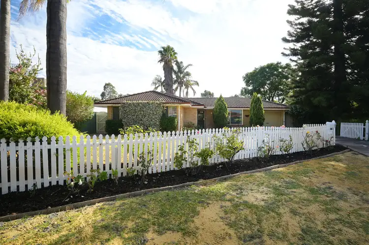 27 Hovea Court, Morley WA 6062