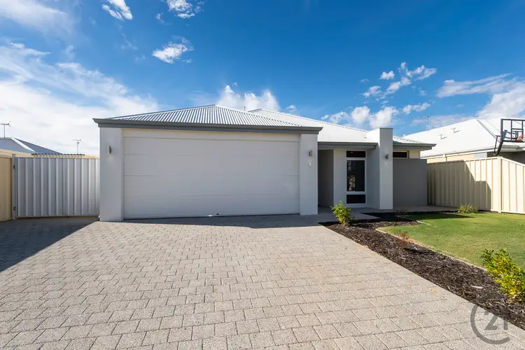 Second view of Homely house listing, 3 Arawatta Loop, Madora Bay WA 6210