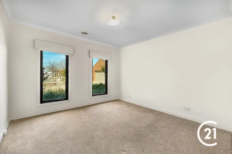 Third view of Homely house listing, 3 Canterbury Place, Echuca VIC 3564