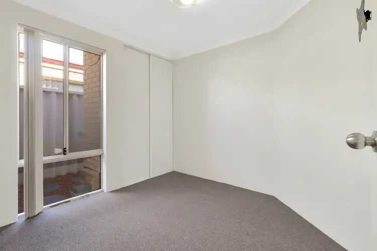 Seventh view of Homely villa listing, 15/4 Marlo Place, Waikiki WA 6169