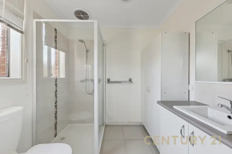 Fifth view of Homely house listing, 24 Currawong Crescent, Pakenham VIC 3810