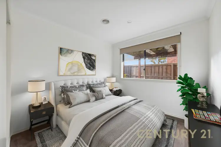 Sixth view of Homely house listing, 24 Currawong Crescent, Pakenham VIC 3810