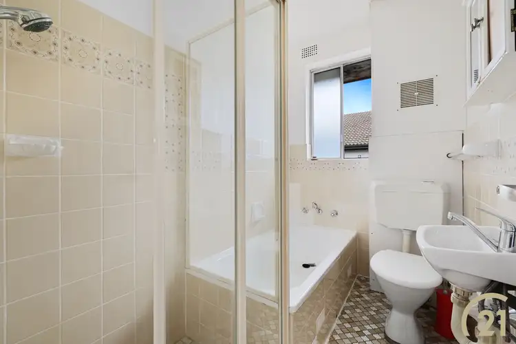Sixth view of Homely unit listing, 11/9 Hart Street, Warwick Farm NSW 2170